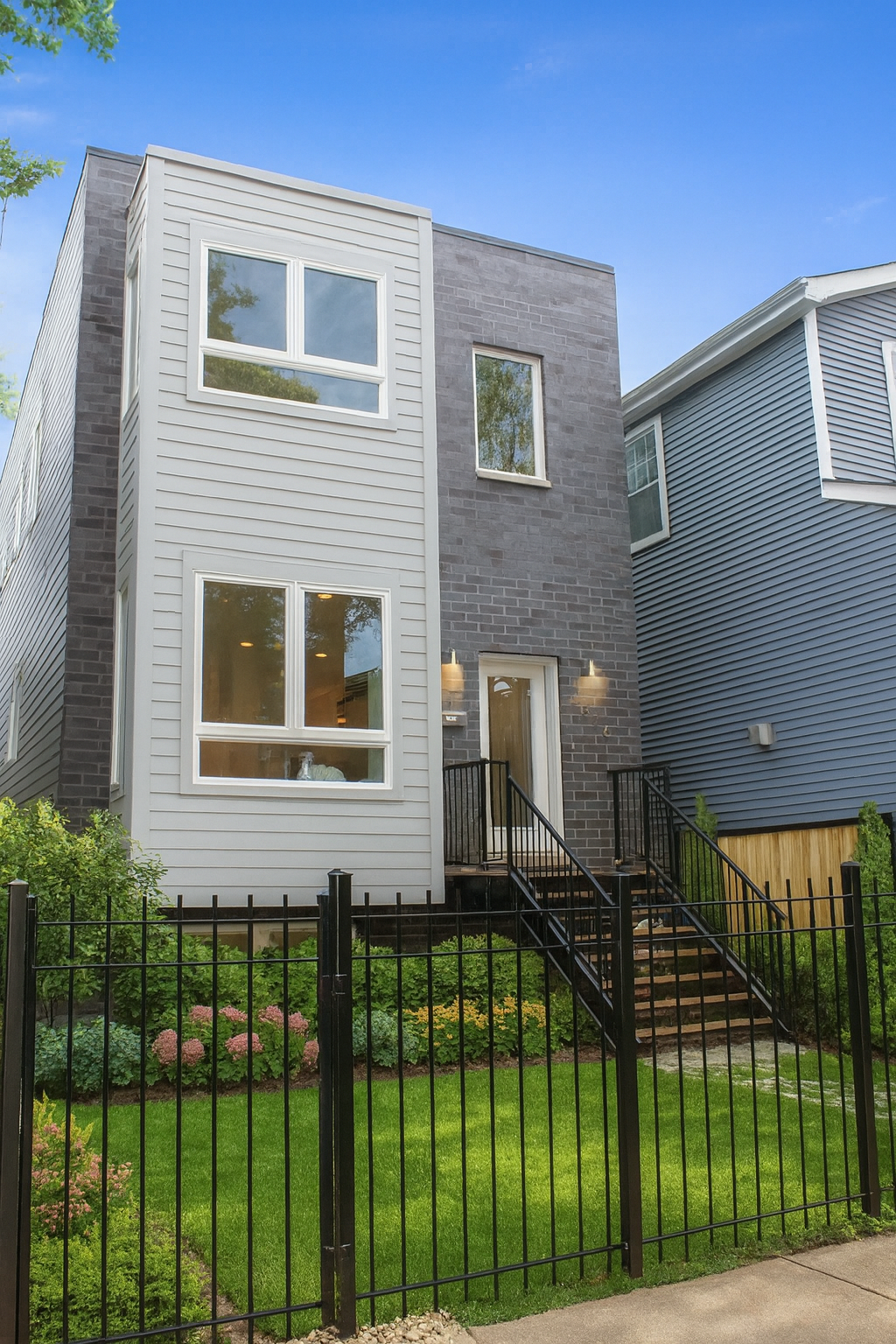 4316 N St Louis Ave Chicago